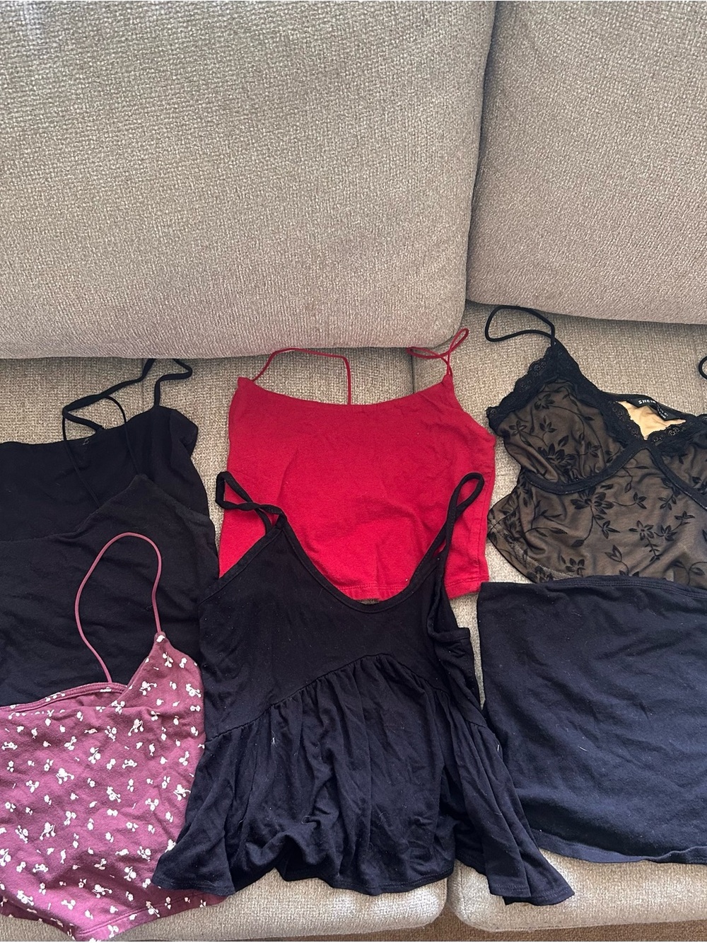Cropped Tank Top Bundle